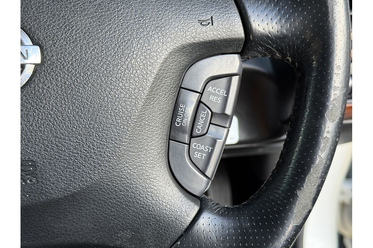 2011 Nissan Patrol Ti GU 7