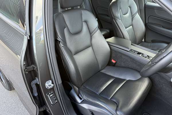 2018 Volvo XC60 D4 Momentum