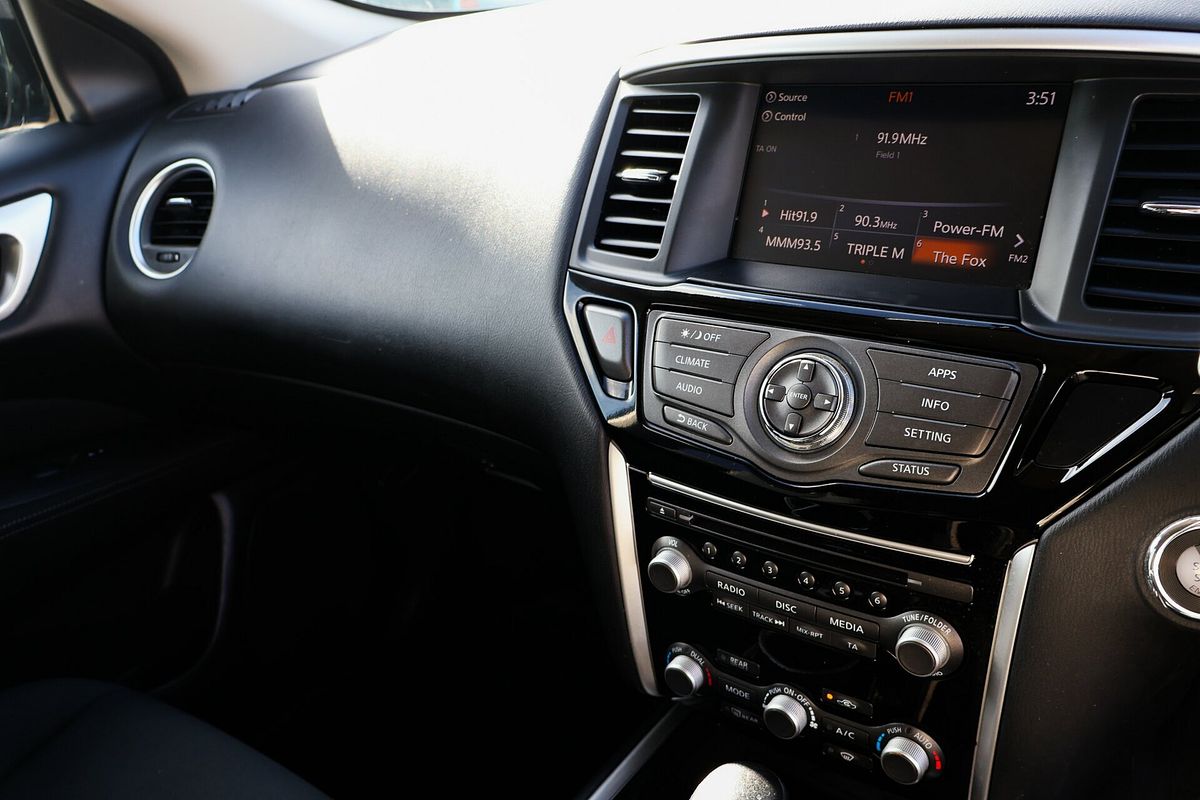2018 Nissan Pathfinder ST R52 Series II