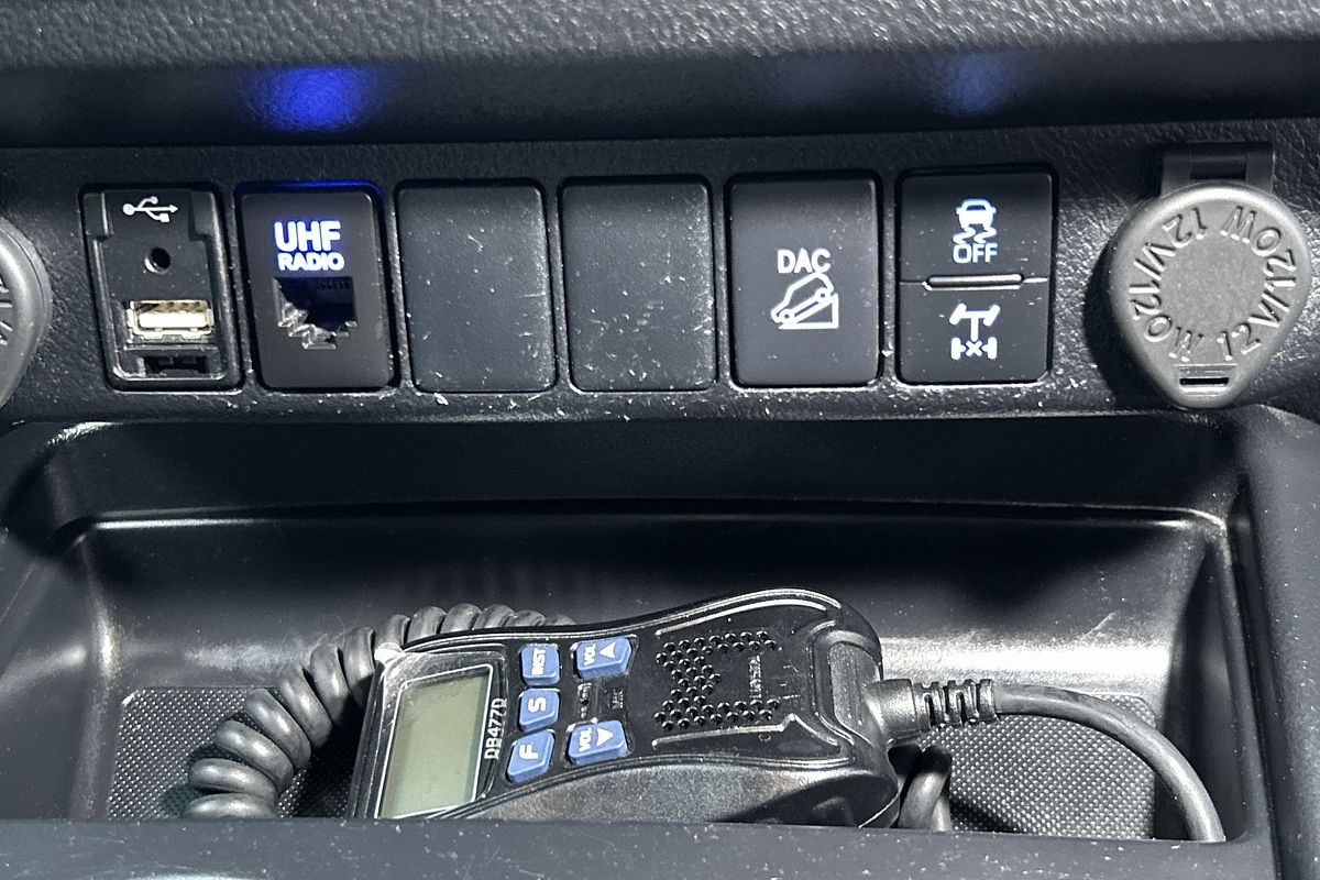 2021 Toyota Hilux SR5 GUN126R 4X4