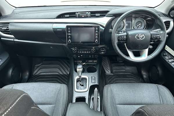 2021 Toyota Hilux SR5 GUN126R 4X4