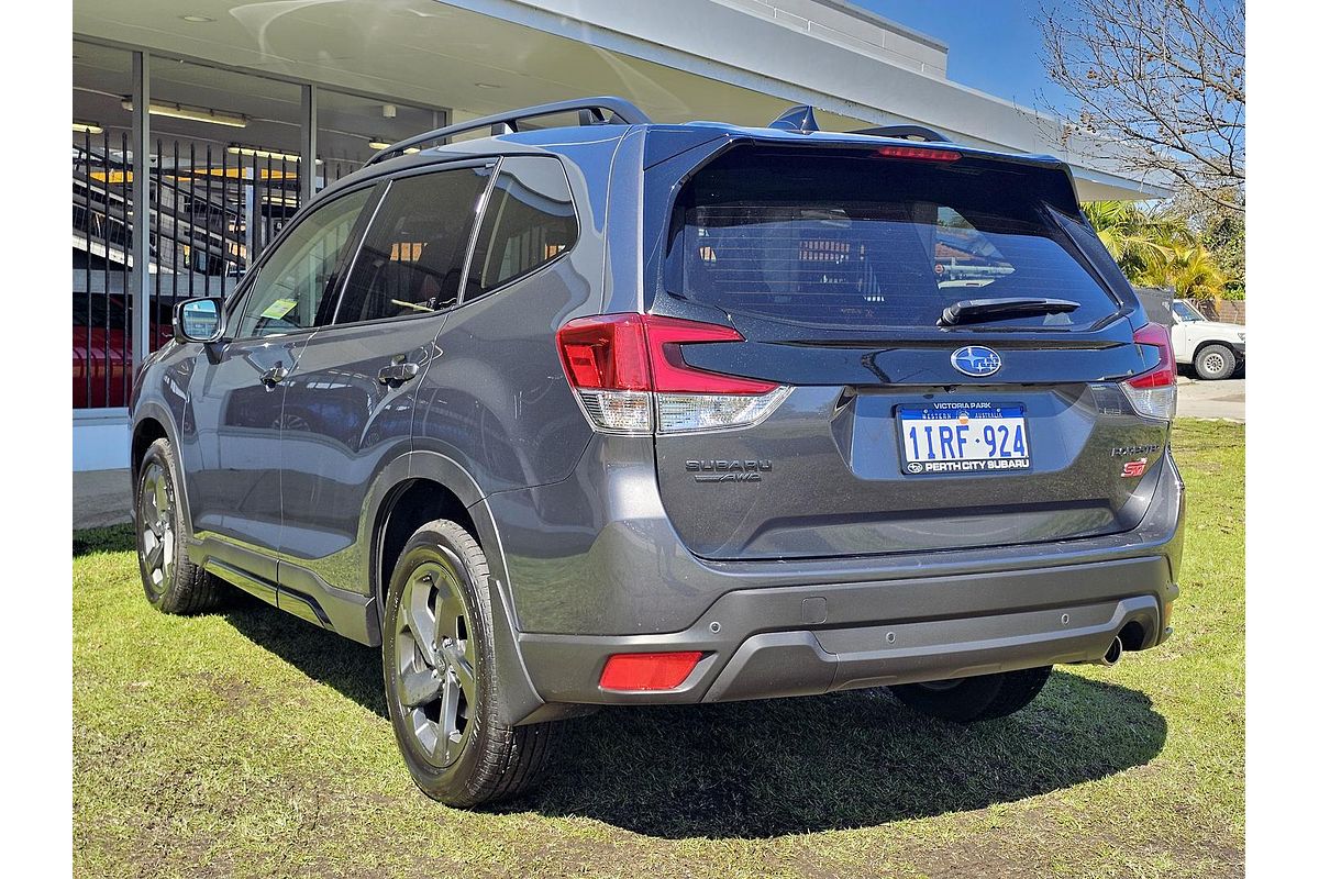 2025 Subaru Forester STI Sport S5