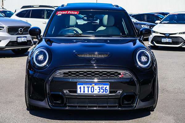 2022 MINI Hatch Cooper S MINI Yours F55 LCI-2