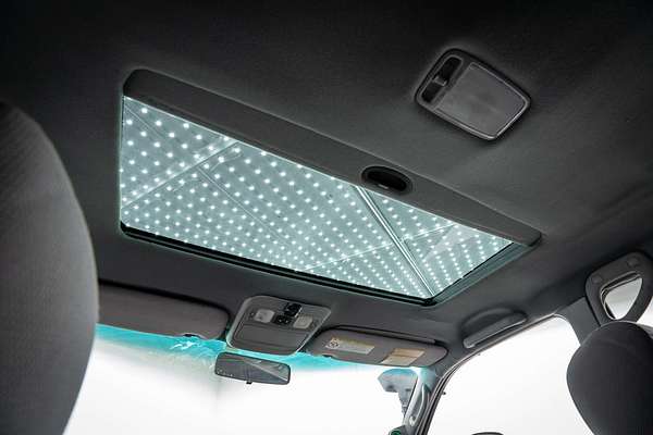 2005 Toyota Landcruiser GXL HDJ100R