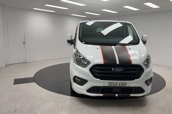 2022 Ford Transit Custom