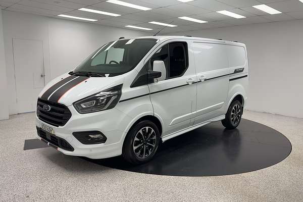 2022 Ford Transit Custom