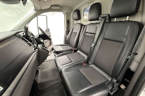 2022 Ford Transit Custom
