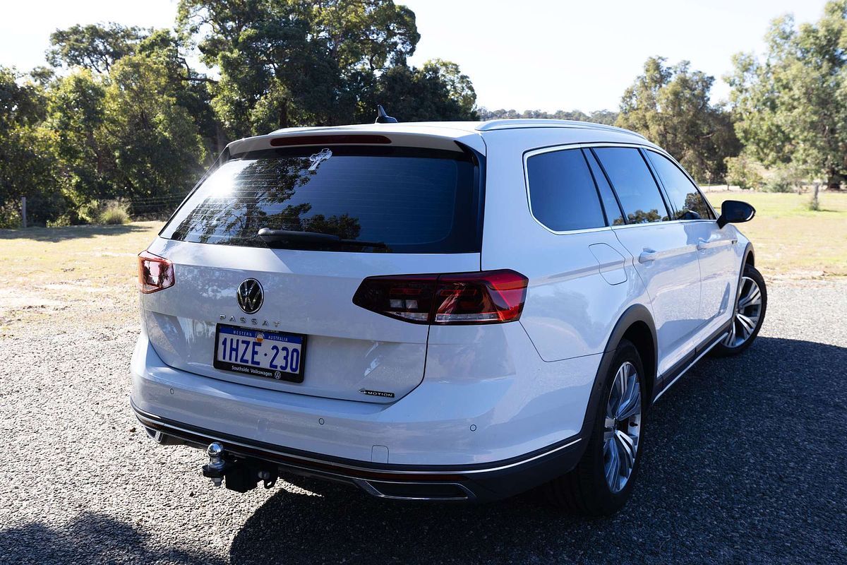 2022 Volkswagen Passat Alltrack 162TSI B8