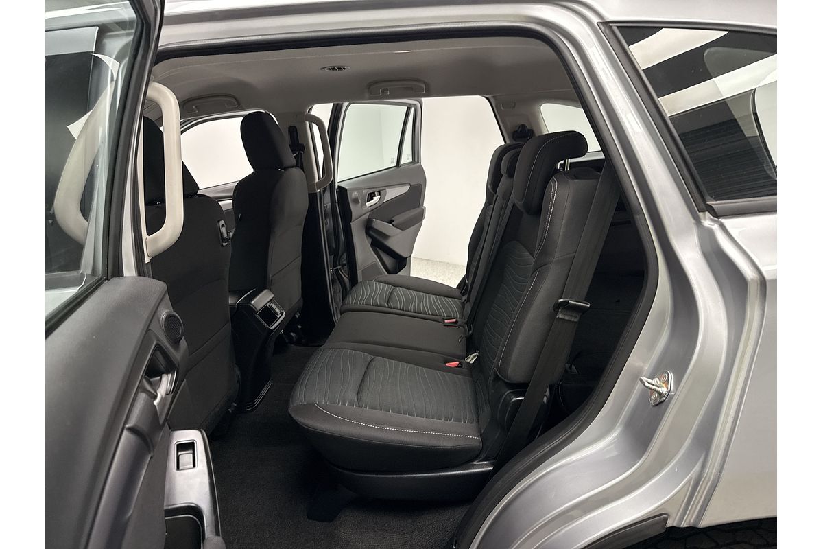 2022 Isuzu MU-X LS-M