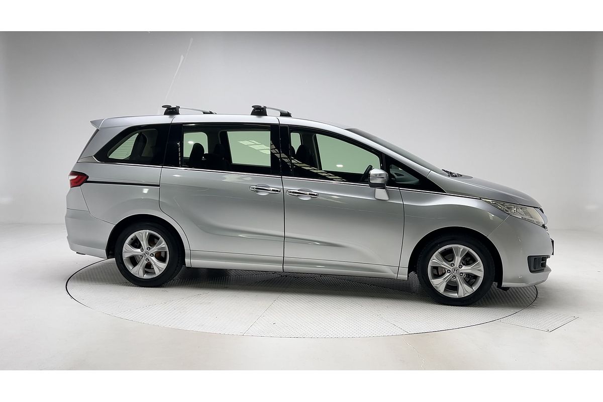 2015 Honda Odyssey VTi-L 5th Gen