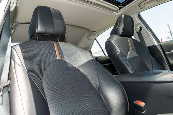 2019 Toyota Camry SL AXVH71R