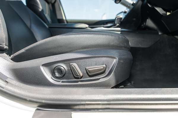 2019 Toyota Camry SL AXVH71R