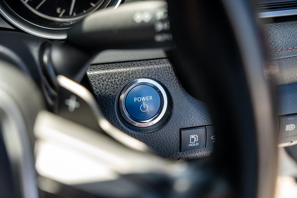 2019 Toyota Camry SL AXVH71R