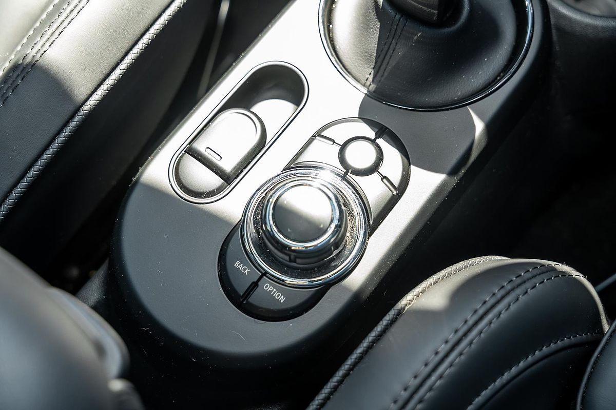 2023 MINI Hatch John Cooper Works Classic F56 LCI-2