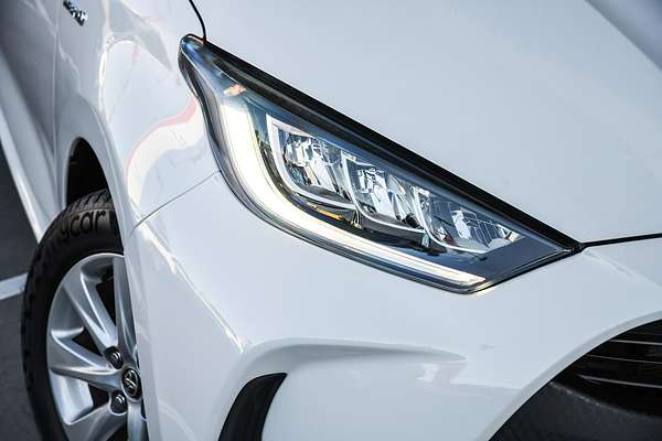 2022 Toyota YARIS SX HYBRID MXPH10R