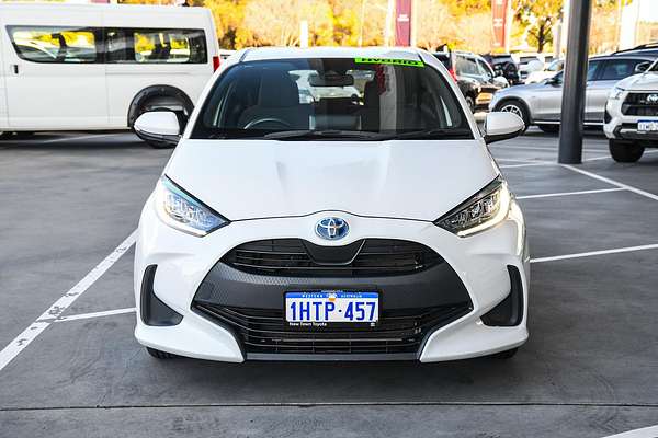 2022 Toyota YARIS SX HYBRID MXPH10R