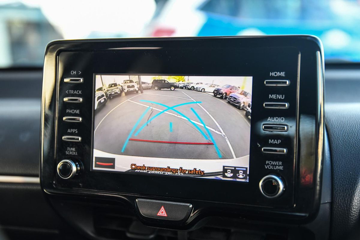 2022 Toyota YARIS SX HYBRID MXPH10R