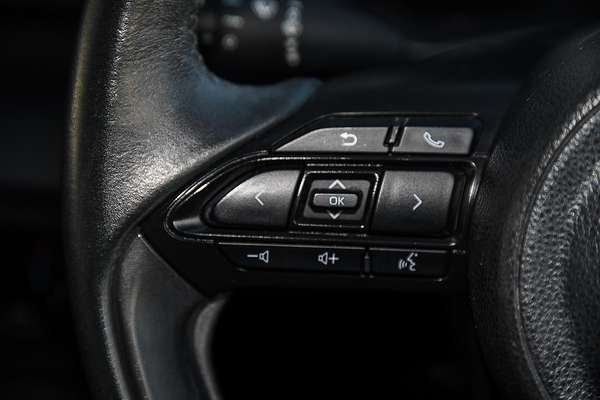 2022 Toyota YARIS SX HYBRID MXPH10R