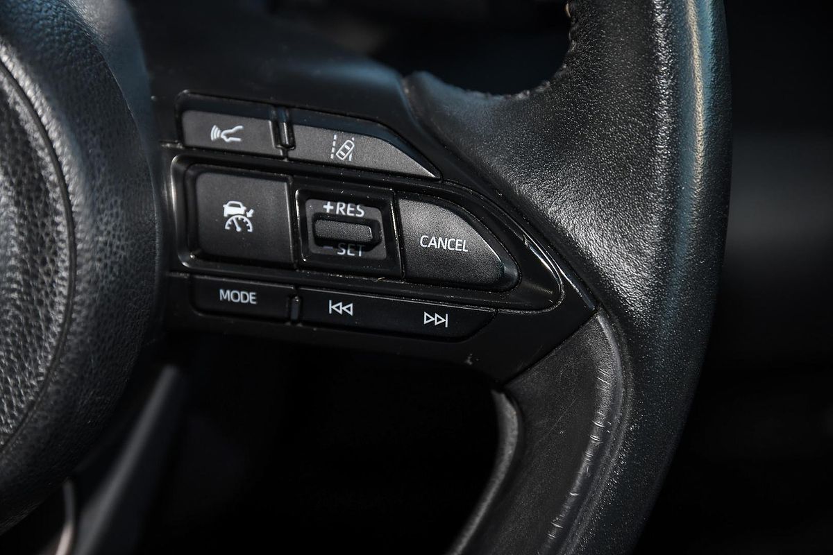 2022 Toyota YARIS SX HYBRID MXPH10R