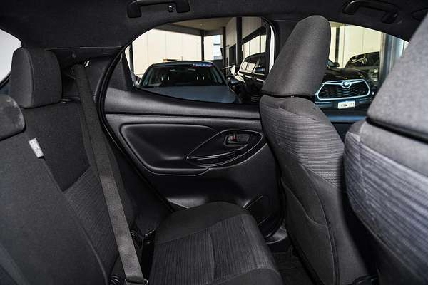 2022 Toyota YARIS SX HYBRID MXPH10R