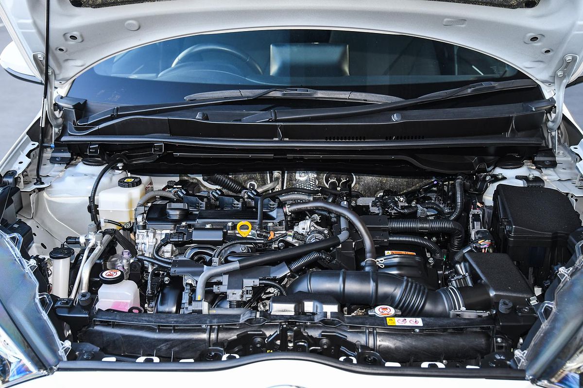 2022 Toyota YARIS SX HYBRID MXPH10R