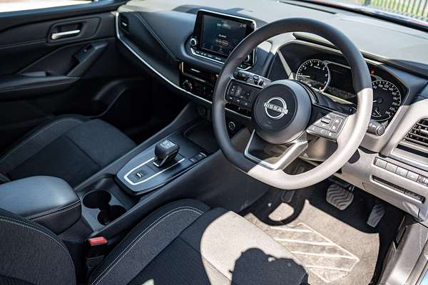 2023 Nissan QASHQAI ST J12