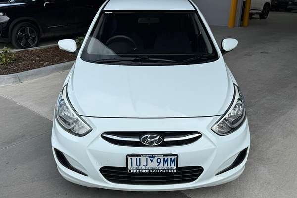 2014 Hyundai Accent Active RB2