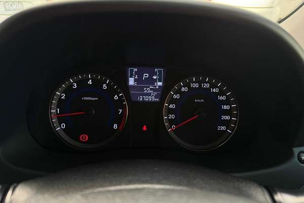 2014 Hyundai Accent Active RB2