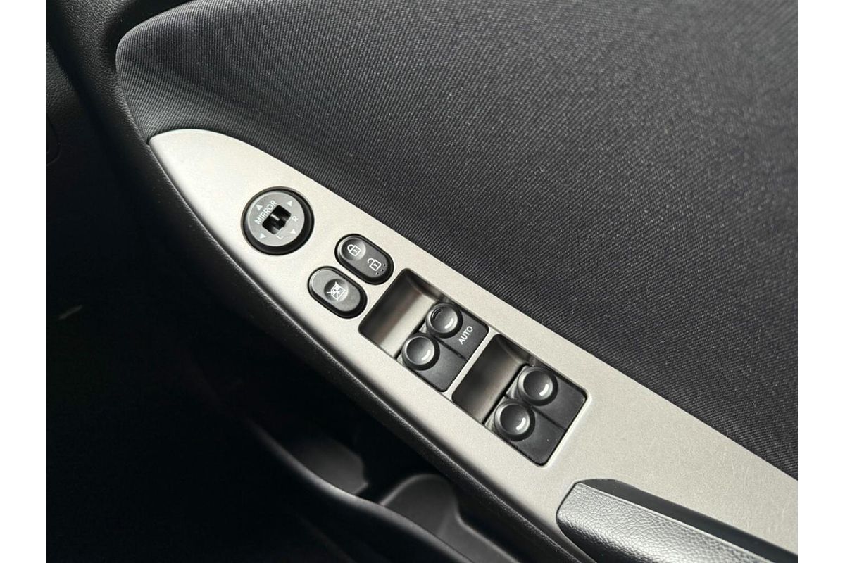 2014 Hyundai Accent Active RB2