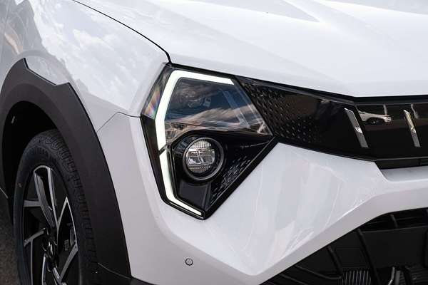 2025 Mahindra XUV3XO AX7L