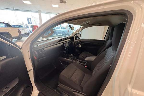 2018 Toyota Hilux Workmate TGN121R Rear Wheel Drive