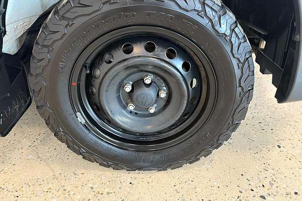 2018 Toyota Hilux Workmate TGN121R Rear Wheel Drive