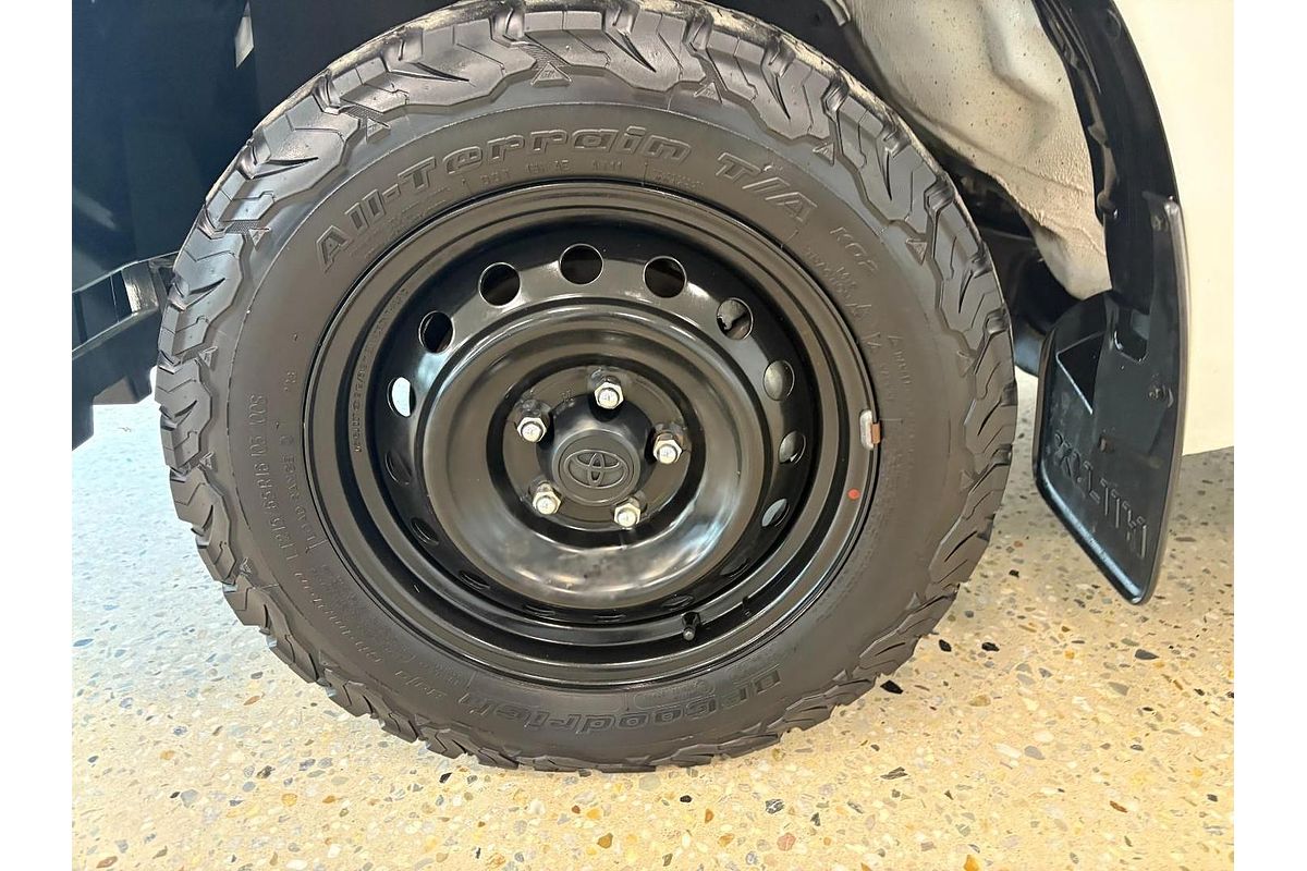 2018 Toyota Hilux Workmate TGN121R Rear Wheel Drive