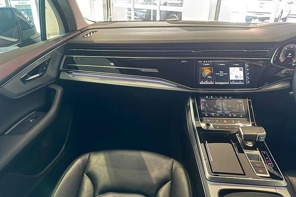 2022 Audi Q7 50 TDI 4M