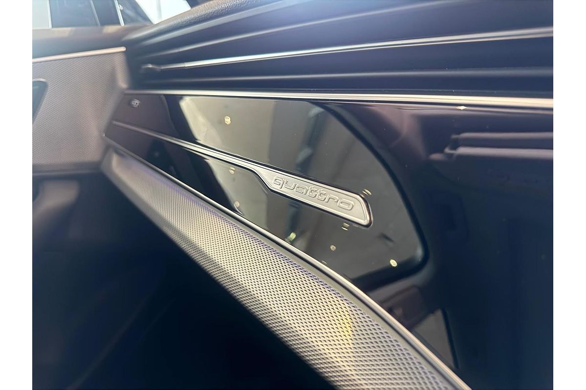 2022 Audi Q7 50 TDI 4M