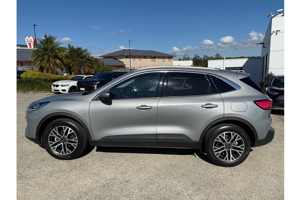 2023 Ford Escape ZH