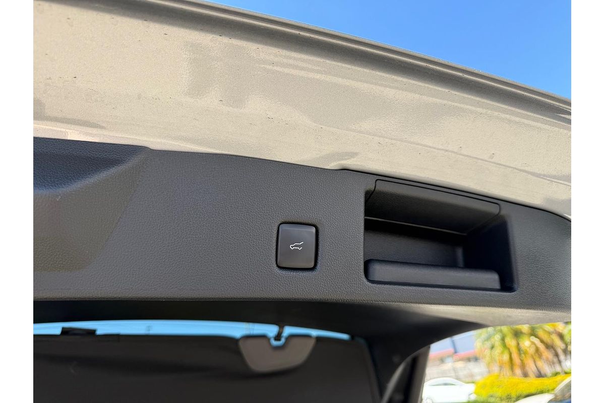2023 Ford Escape ZH