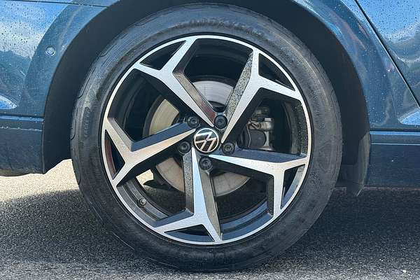 2021 Volkswagen Passat 140TSI Business B8