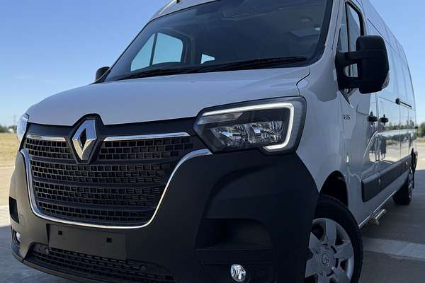 2024 Renault Master Pro 110kW X62 Phase 2 LWB Mid Roof