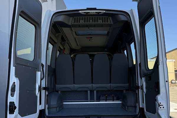 2024 Renault Master Pro 110kW X62 Phase 2 LWB Mid Roof