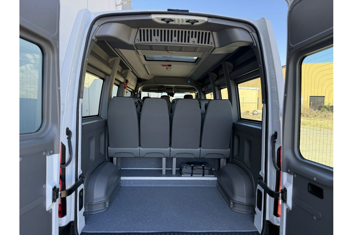 2024 Renault Master Pro 110kW X62 Phase 2 LWB Mid Roof