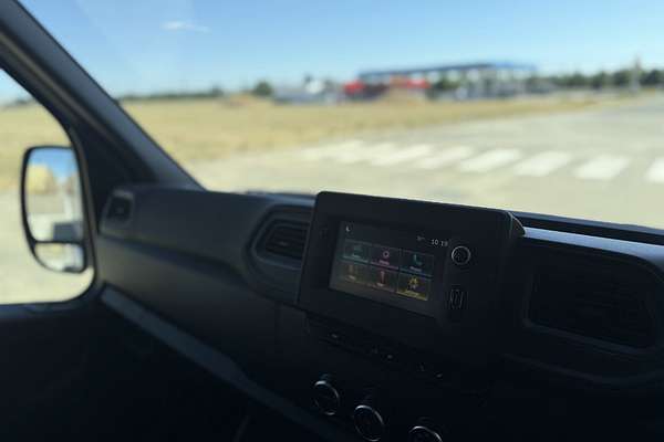 2024 Renault Master Pro 110kW X62 Phase 2 LWB Mid Roof