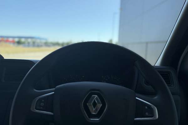 2024 Renault Master Pro 110kW X62 Phase 2 LWB Mid Roof