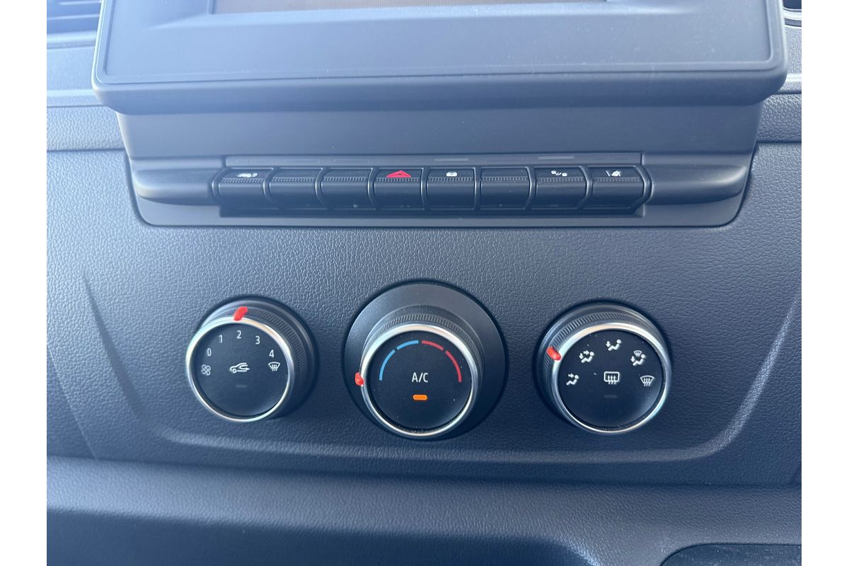 2024 Renault Master Pro 110kW X62 Phase 2 LWB Mid Roof