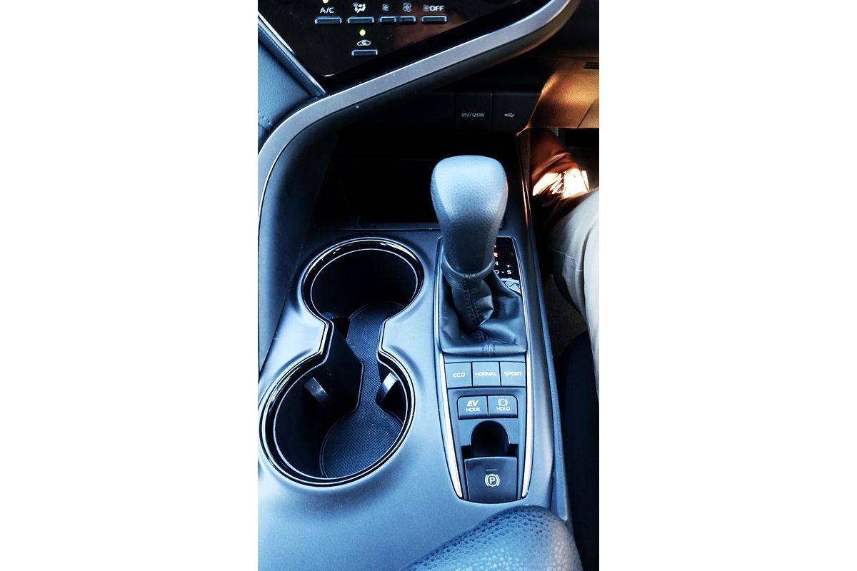 2023 Toyota Camry Ascent AXVH70R