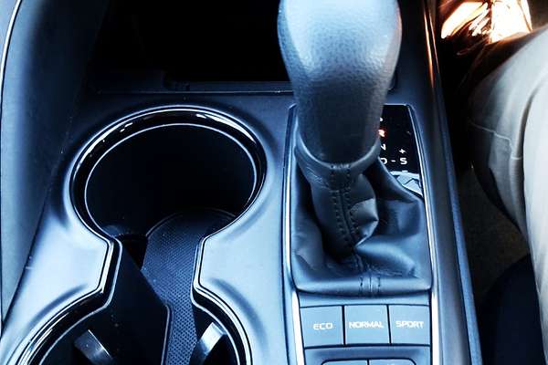 2023 Toyota Camry Ascent AXVH70R