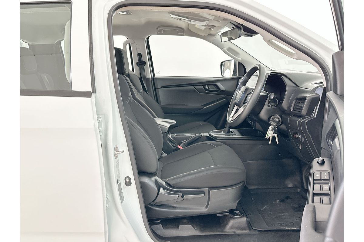 2023 Isuzu D-MAX SX 4X4