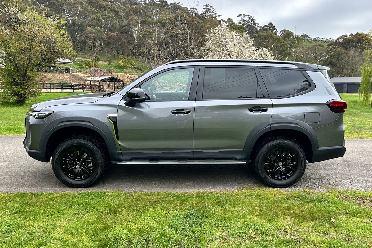 2025 LDV D90 Executive SV9A