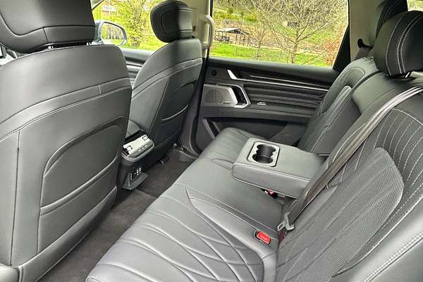 2025 LDV D90 Executive SV9A