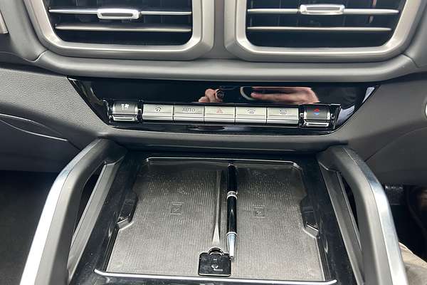 2025 LDV D90 Executive SV9A